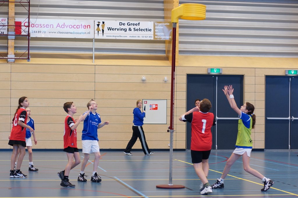 Korfbal D2  12 januari -003.JPG